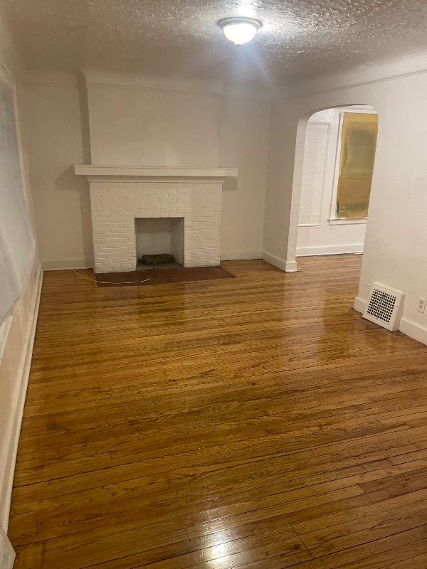 Photo - 15003 Ardmore St