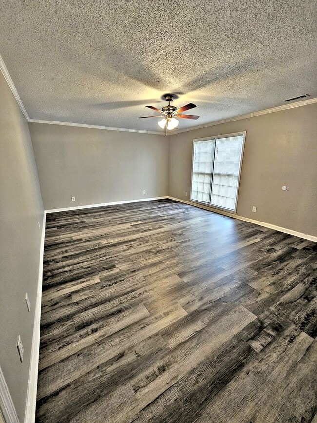 Photo - 3BR TOWNHOUSE FOR RENT - DECATUR SW