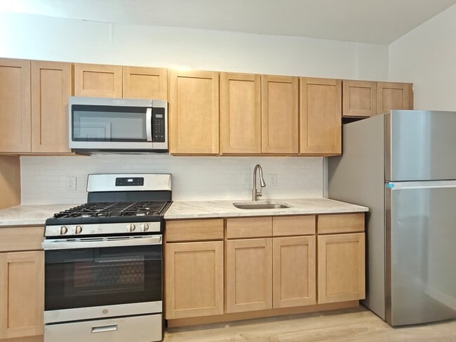 Photo - 5308 Race St