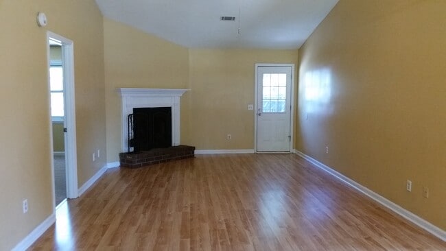 Photo - 1201 Desert Storm Dr