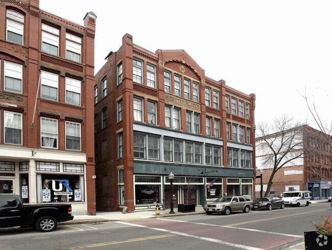 Foto principal - 57-61 Washington St