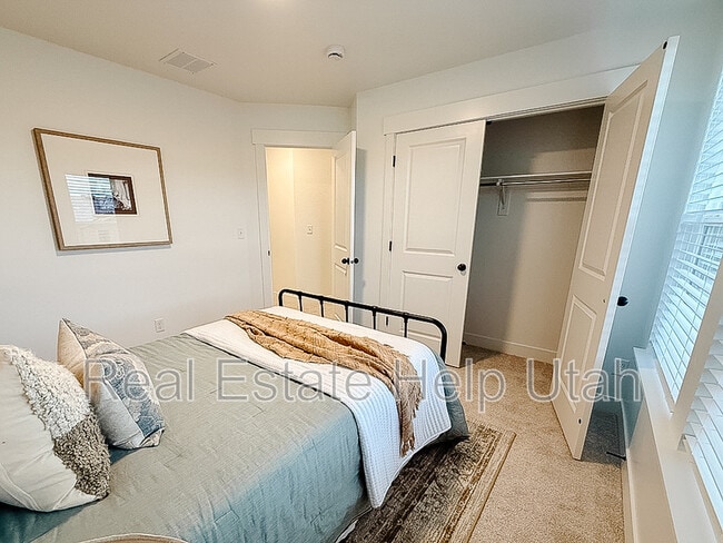 Photo - 4787 Heartwood Rd