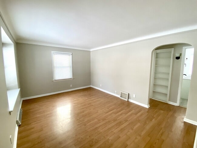 Photo - 1316 N Vermont Ave