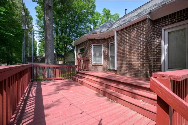 285 Great Falls Rd