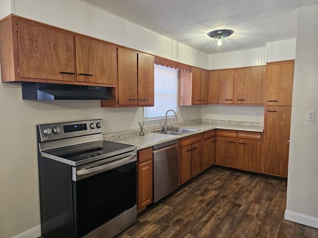 Photo - 167 Hill-N-Dale Dr