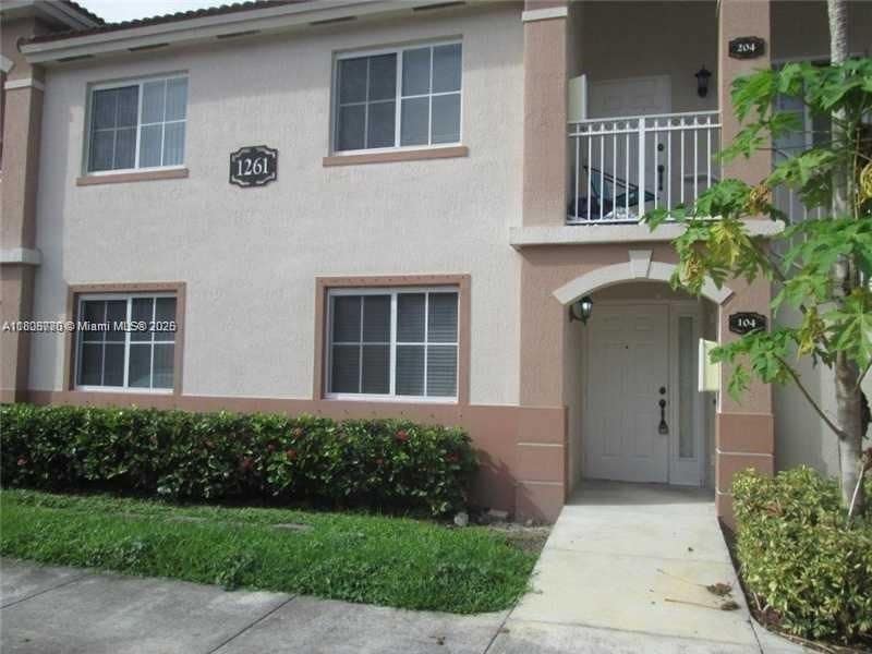 Photo - 1261 SE 28th Ct Condo
