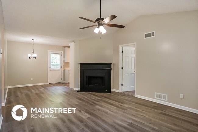Photo - 181 Hale Haven Dr