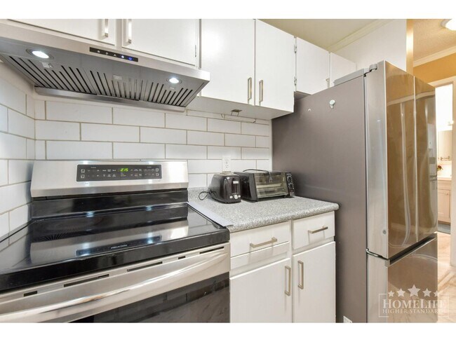 Photo - 1850 Southmere Crescent E Unité 314