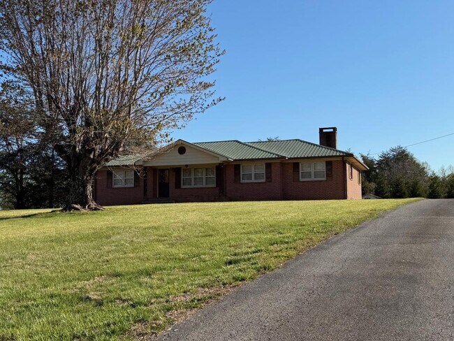 Photo - 5396 Booker T Washington Hwy