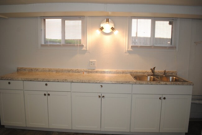 Photo - 541 S Walker Ave Unit 541 1/2