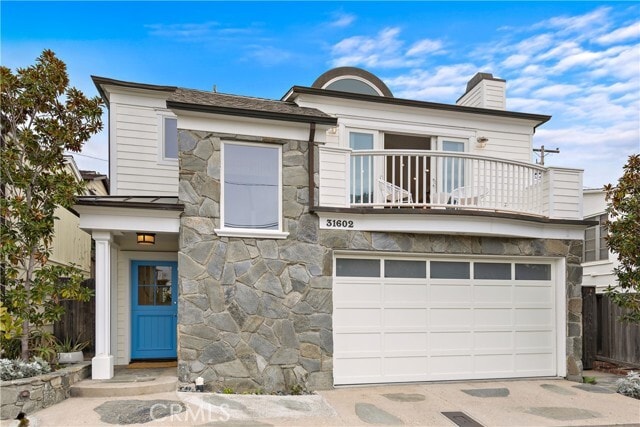 Building Photo - 31602 Santa Rosa Dr Rental