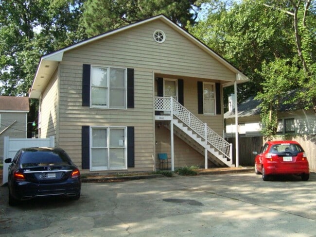 Building Photo - 21st St 1440** Raymer Unit 21st St 1440 B**Raymer