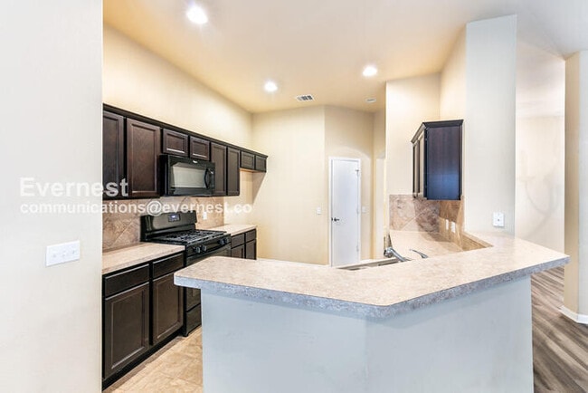 Photo - 120 Jim Dandy Dr