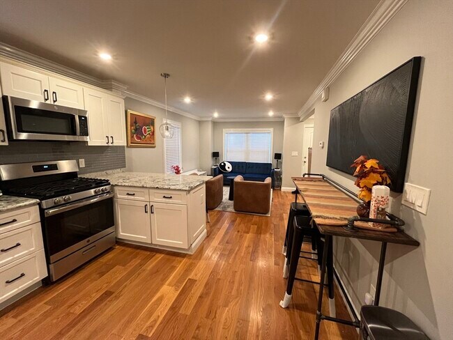Photo - 23 Rockledge St