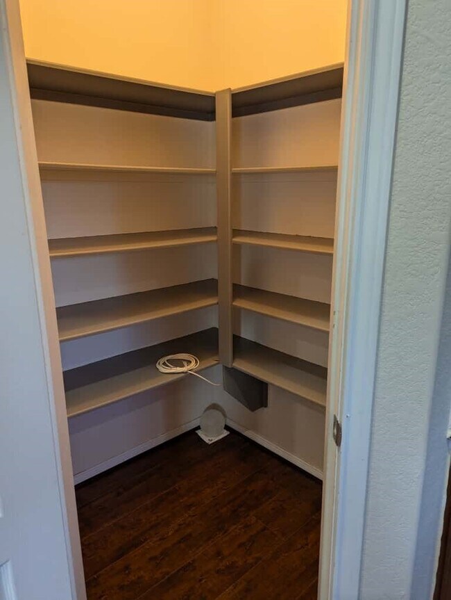 Photo - 426 Dockside Terrace