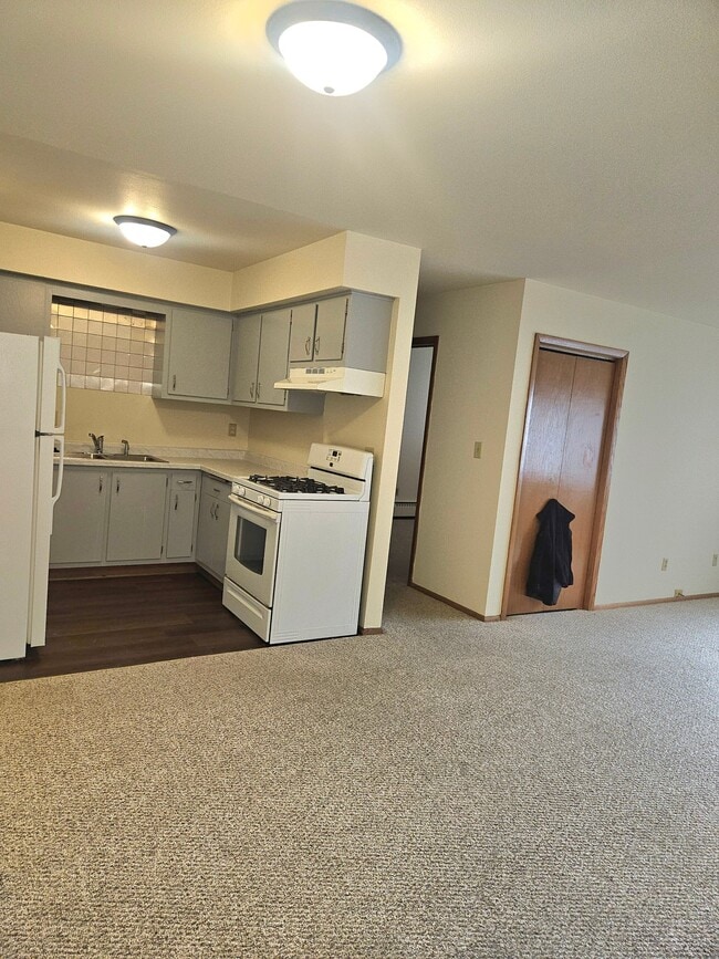 Photo - 11205 W Bluemound Rd Unit 101