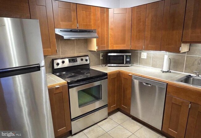 Photo - 10118 Campus Way S Unit 207-3B