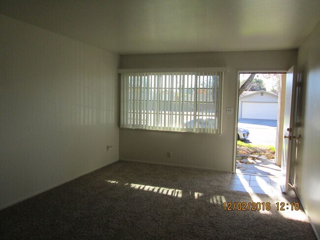 Photo - VF484 MR Unidad VF484MR