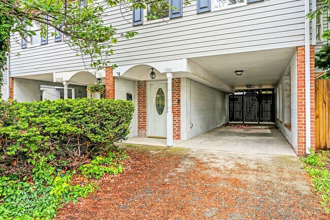 Photo - Two bedroom, one and a half bathroom end townhome in Harrisburg