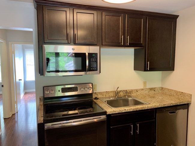 Photo - 518 E 7th St Unidad 26