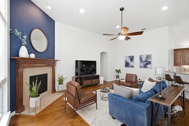 Photo - 1028 Kaylie St
