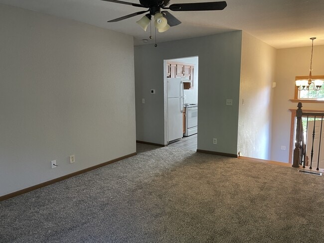 Photo - 6924 N Edison Ave