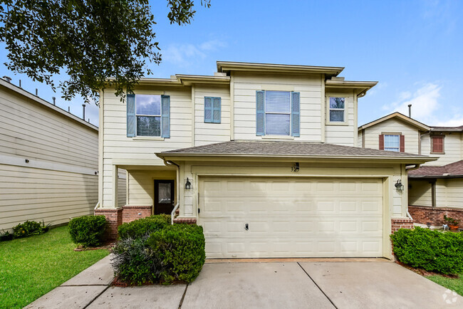 Building Photo - Spacious 3-Bedroom Rental