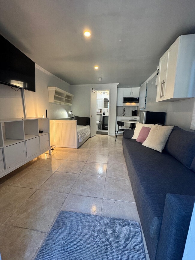 Photo - 7155 NW 52nd St Unidad SI ID1570206P