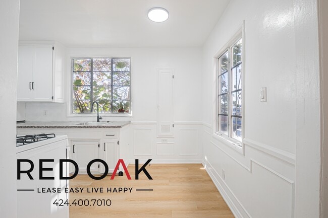 Photo - 1030 Menlo Ave Unidad 14