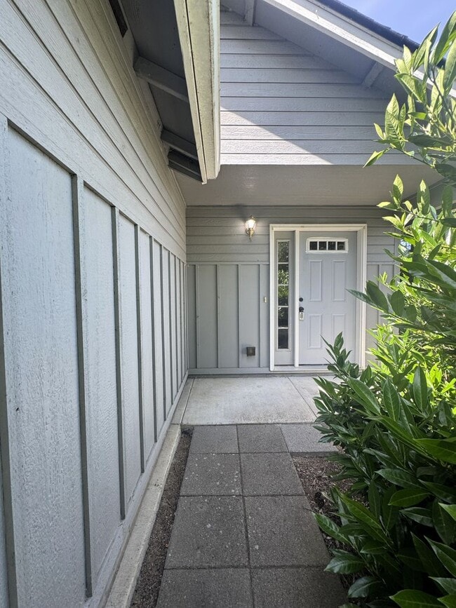 Photo - [COX] 2 Bed 1 Bath ~ West Eugene ~
