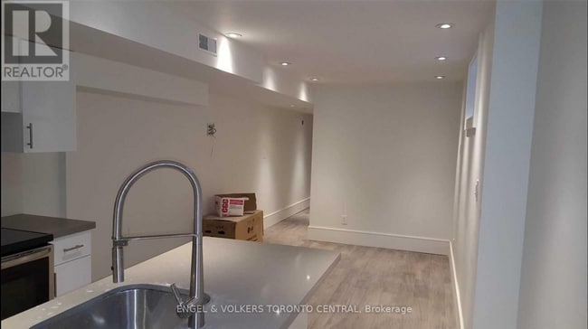 Photo - 111 Boston Av Unit Basement