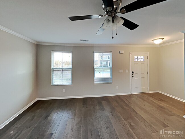 Photo - 1909 Belle Arbor Dr