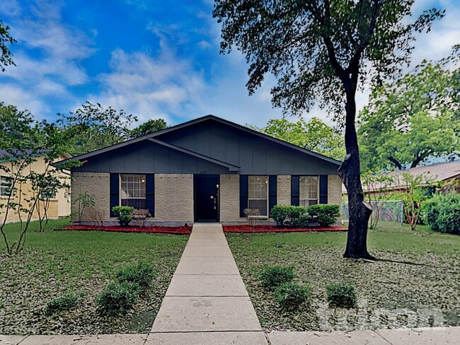 Photo - 2725 Branch Oaks Dr