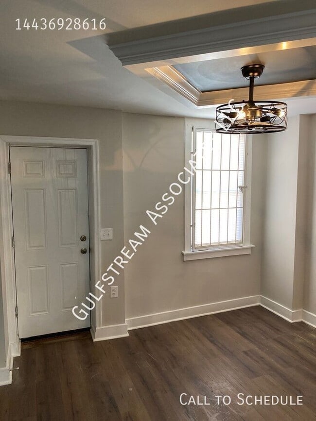 Photo - 1817 McHenry St