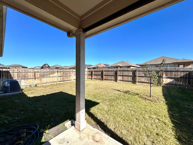 Photo - Move-In Ready 4-Bed, 2-Bath Home in Prime Fairhaven Location!