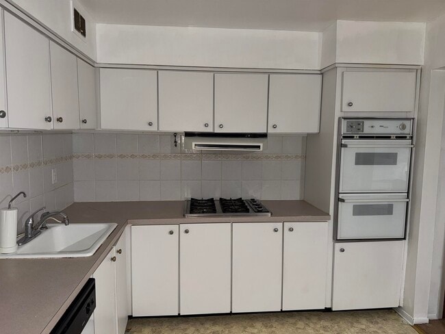 Photo - 24 Sunset Ave Unit 1