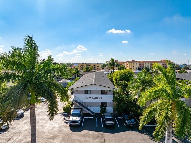 Photo - 1345 W 28th St Unit 12