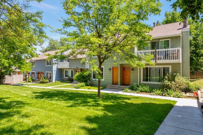 Photo - 3870 Broadway St Unidad 16