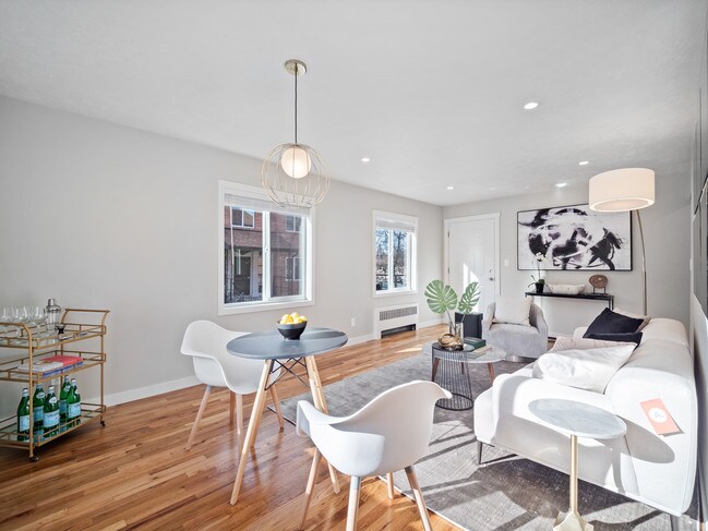 Photo - Taylor Apartments