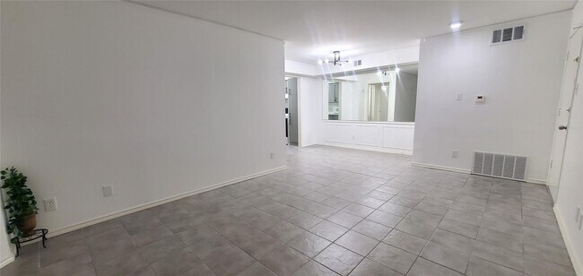 800 Post Oak Blvd Unit 10