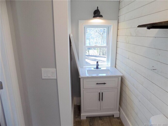 Photo - 20 Spring St