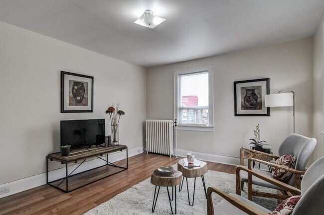 Photo - Donlands Apartments Unit 1 Bedroom