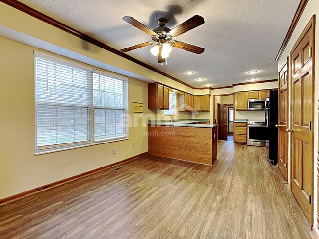 Photo - 6471 Willow Bend Dr