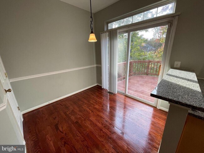 Photo - 4106 Hazelwood Ct