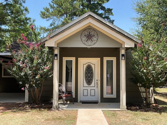 Building Photo - 42906 O'Neal Ln