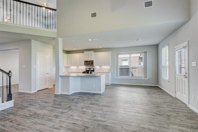 Photo - 23421 Vineyard Dr