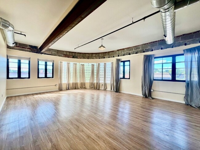 Photo - Stylish Olde Town Arvada Loft