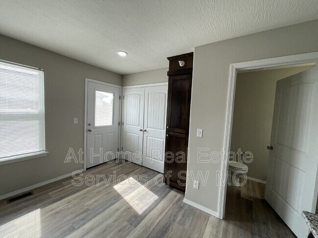 Photo - 748 Turner Ave Casa Adosada