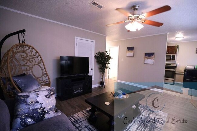 Photo - 4303 Aggie Rd