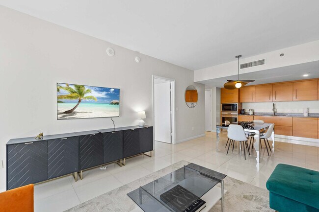 Photo - 485 Brickell Ave Unidad ID1347574P